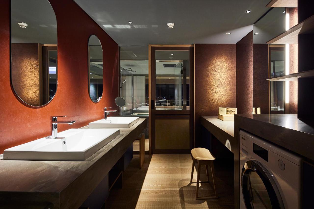 Itsukushima Iroha Hotell Hatsukaichi Exteriör bild