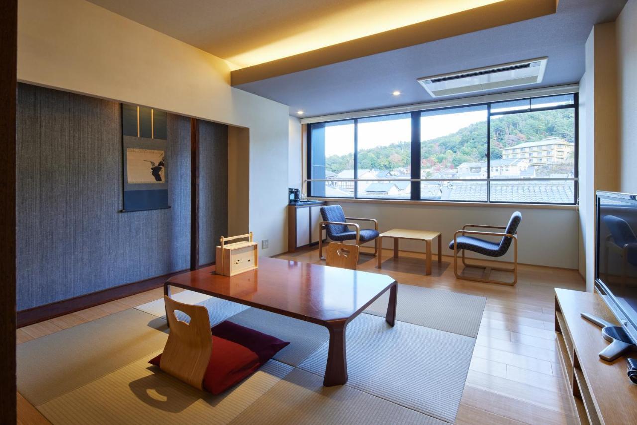 Itsukushima Iroha Hotell Hatsukaichi Exteriör bild