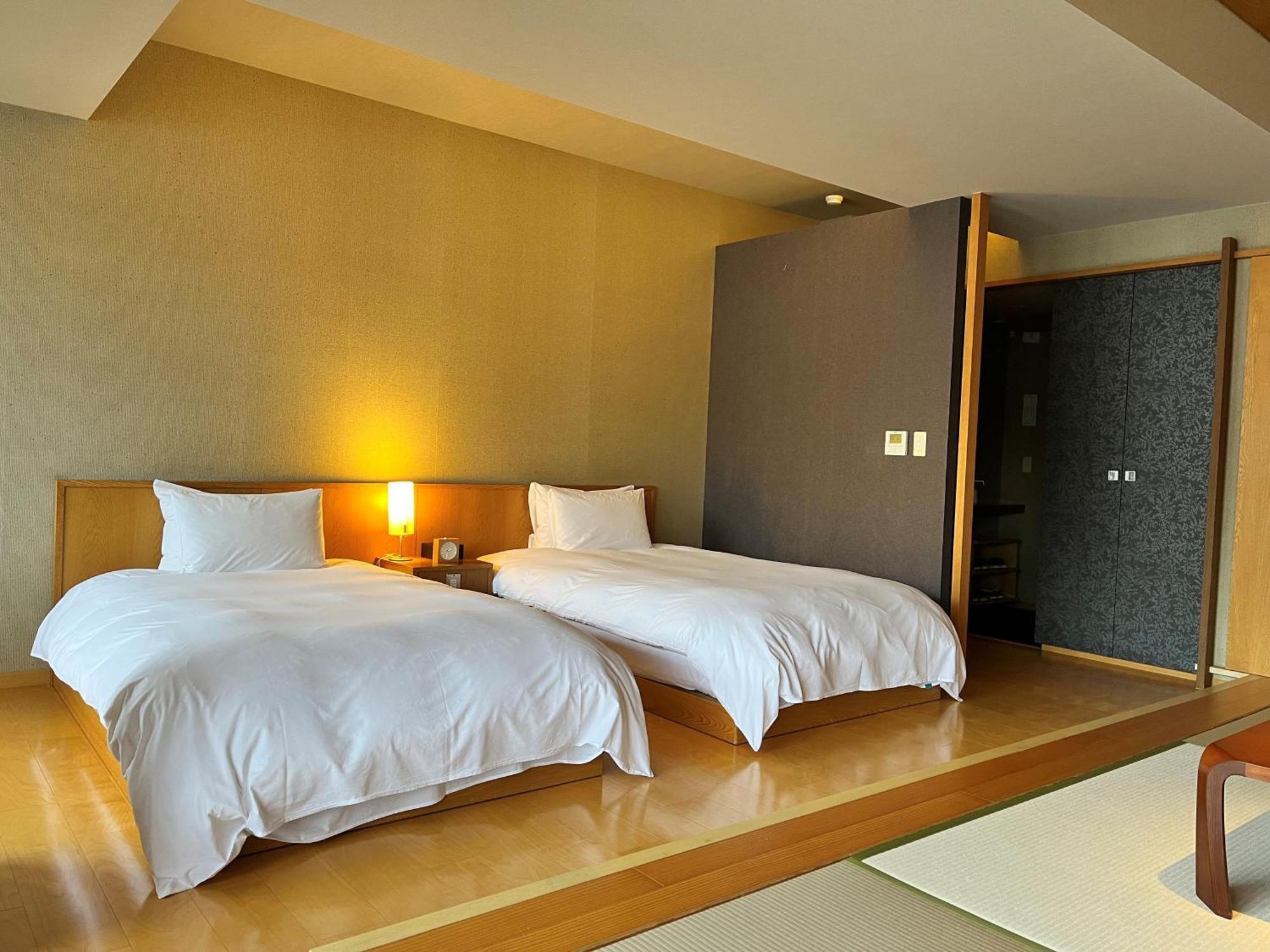Itsukushima Iroha Hotell Hatsukaichi Exteriör bild