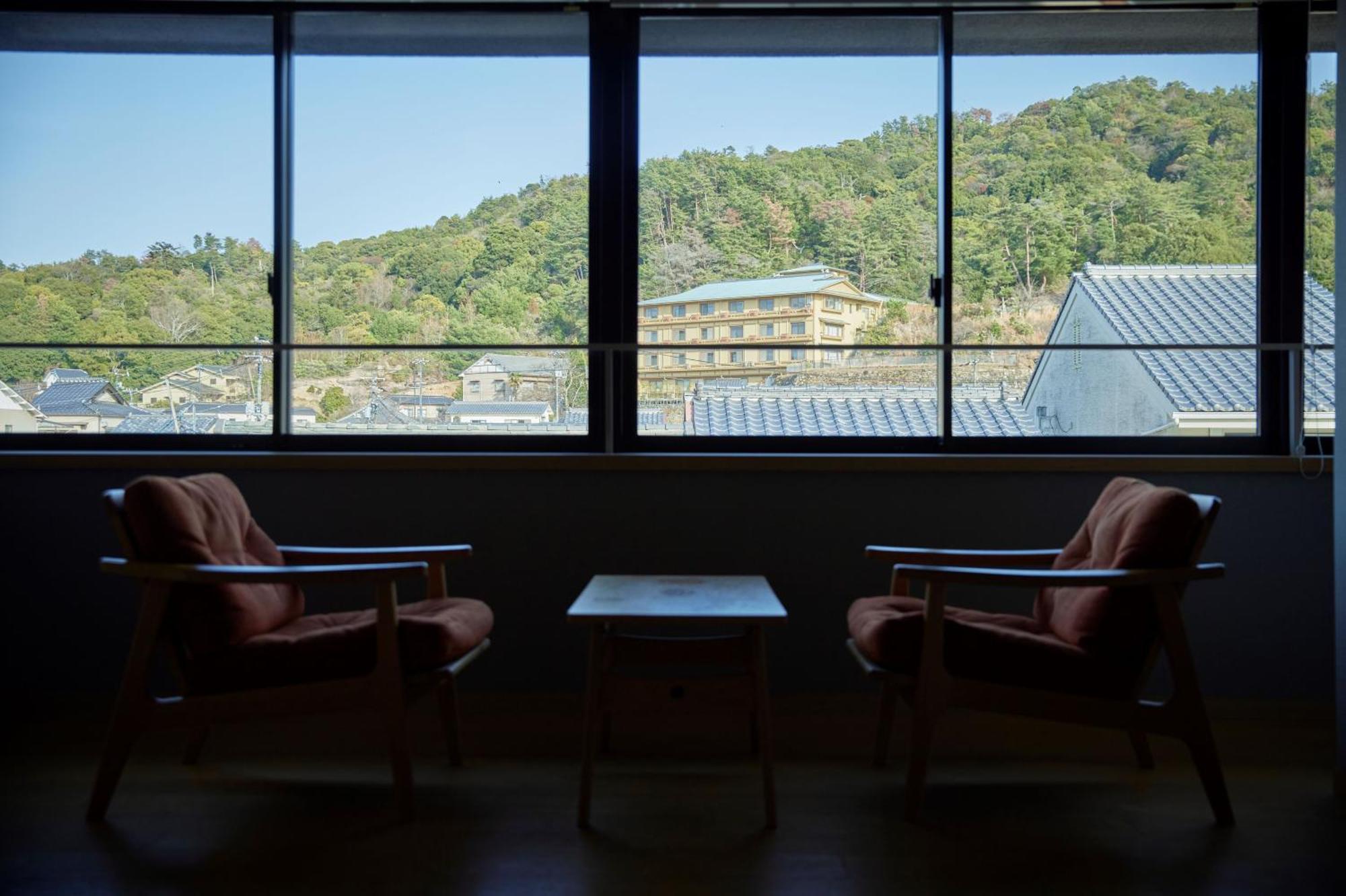 Itsukushima Iroha Hotell Hatsukaichi Exteriör bild